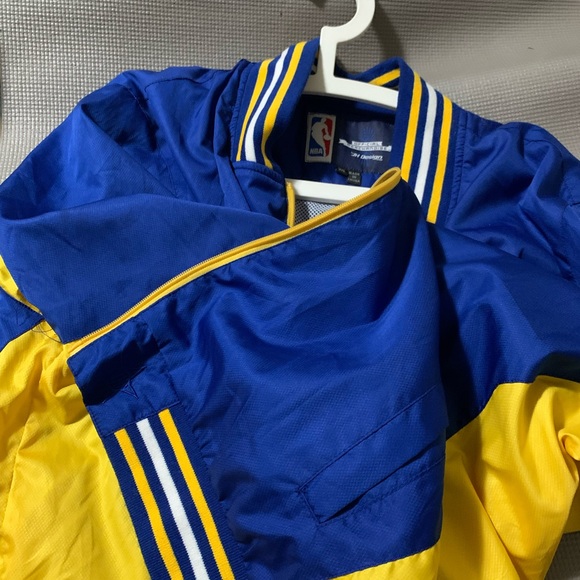 Authentic NBA Jacket - Picture 2 of 6